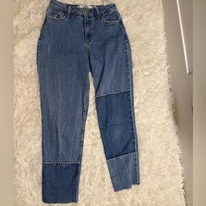 Hollister Curvy high-rise mom jean - size 25